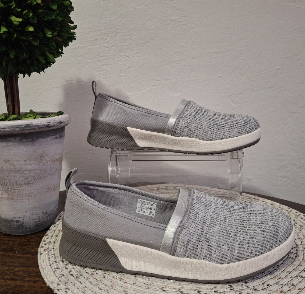 Gray Lands' End Slip-On Women's Shoes Size  8.5.